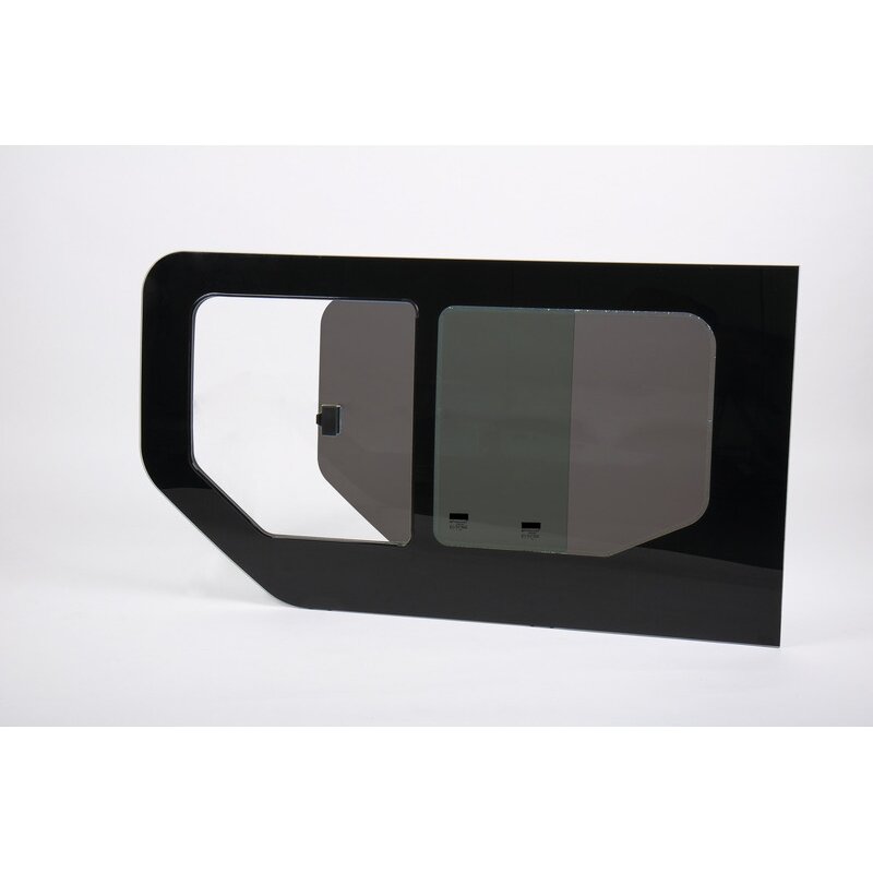 Stumdomas langas Renault Trafic 1 Stumdomas langas Renault Trafic 1