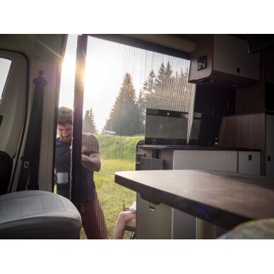 Lippert Vanscreen – 2015 m. „Fiat Ducato X290“ tinklelis 3 Lippert Vanscreen – 2015 m. „Fiat Ducato X290“ tinklelis 3