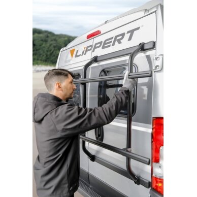 Lippert R-Skirun laikiklis slidėms 1 Lippert R-Skirun laikiklis slidėms 1