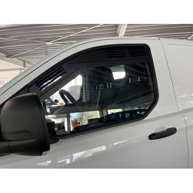 Vėdinimo grotelės Ford V710 FH Vėdinimo grotelės Ford V710 FH