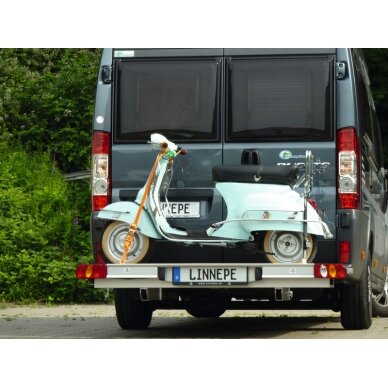 Motociklo laikiklis Slide-Port su trumpa iškyša (6 m) slankiojančia Fiat Ducato Motociklo laikiklis Slide-Port su trumpa iškyša (6 m) slankiojančia Fiat Ducato