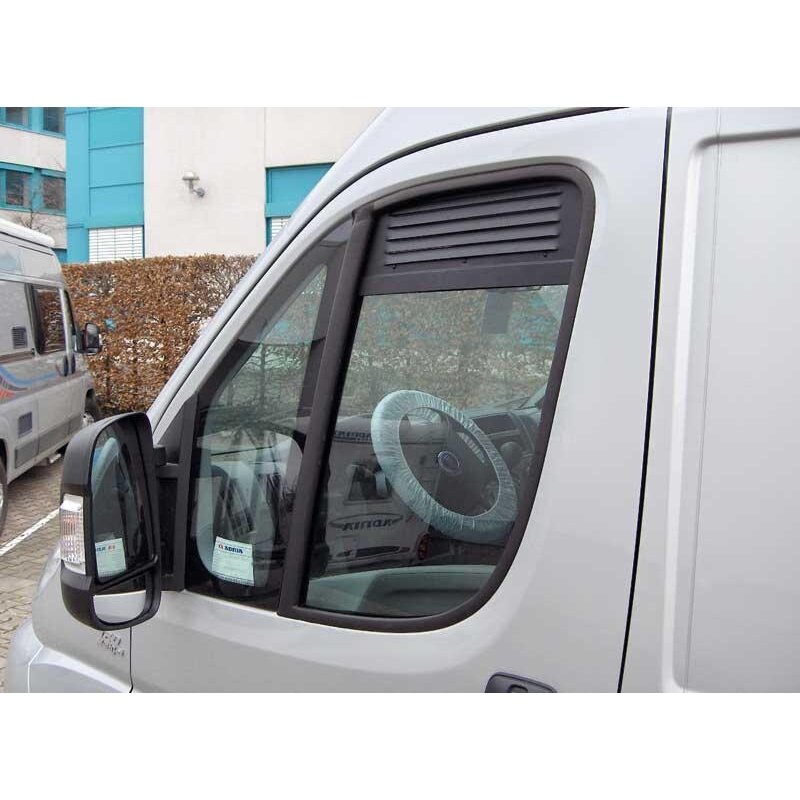 Kabinos durų ventiliacinės grotelės - Iveco Daily