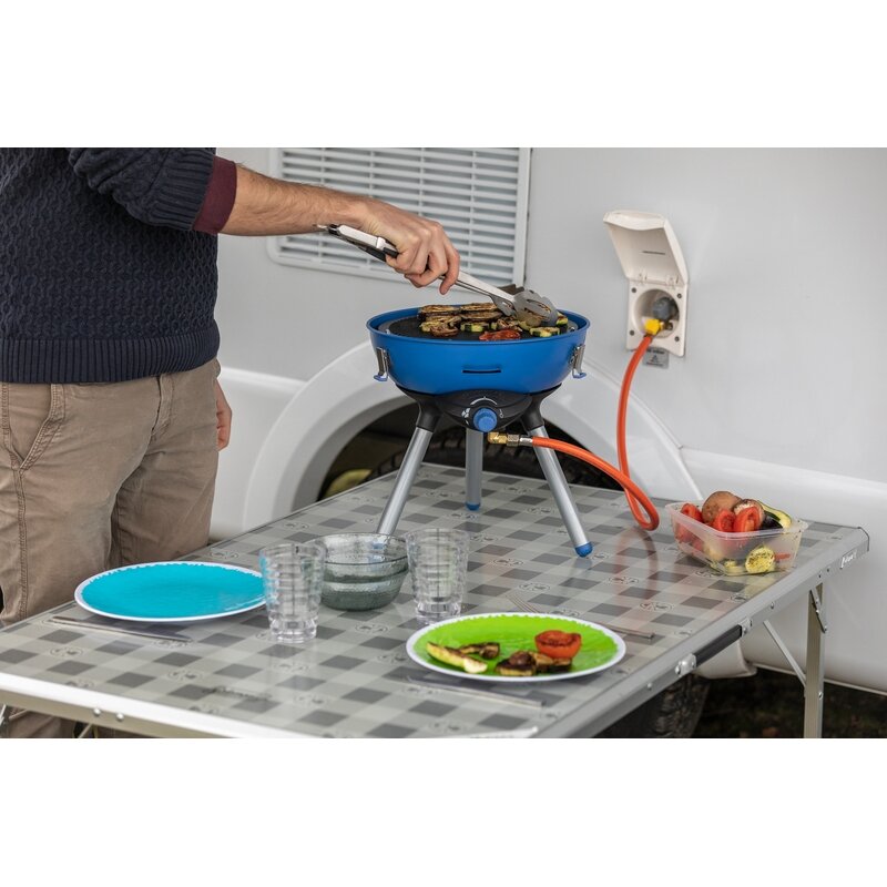 Party Grill 400 Caravan Connect 1
