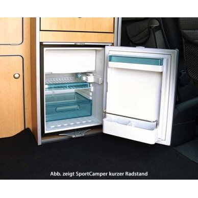 Baldų linijos baigta dalis sportiniam kemperiui VW T5/T6 ilgos ratų bazės 2