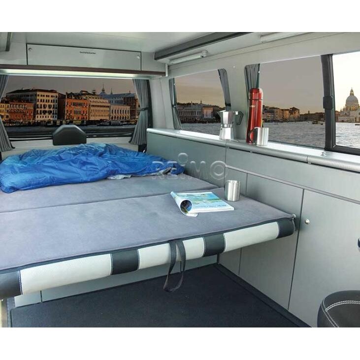 Baldų linija kaip baigta detalė be technologijos Mercedes Vito long CityVan 2