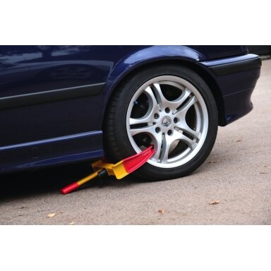 Carbest ratų gnybtas su 2 rakteliais - iki 26,5 cm pločio ratams Carbest ratų gnybtas su 2 rakteliais - iki 26,5 cm pločio ratams