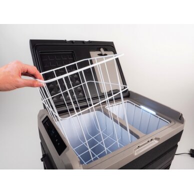 Carbest DualCooler 45 kompresoriaus aušinimo dėžė 4 Carbest DualCooler 45 kompresoriaus aušinimo dėžė 4
