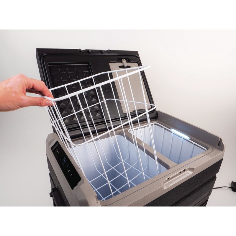 Carbest DualCooler 45 kompresoriaus aušinimo dėžė 3 Carbest DualCooler 45 kompresoriaus aušinimo dėžė 3