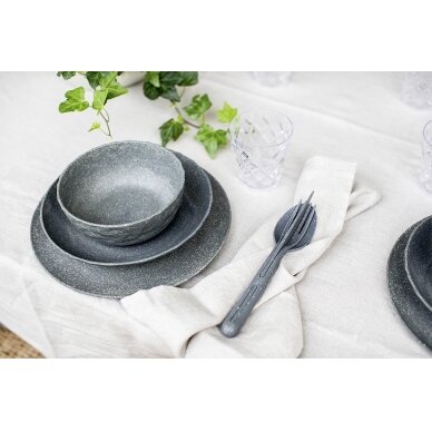 Club Plate 22 cm gylio lėkštės, rinkinyje 4 vnt 2 Club Plate 22 cm gylio lėkštės, rinkinyje 4 vnt 2