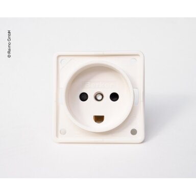 Integruotas lizdas 230V pwhite