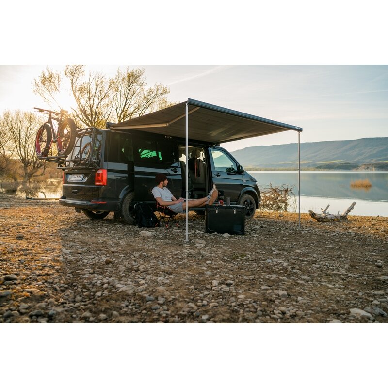 Fiamma F45S markizė skirta VW T5 California arba Multivan Fiamma F45S markizė skirta VW T5 California arba Multivan