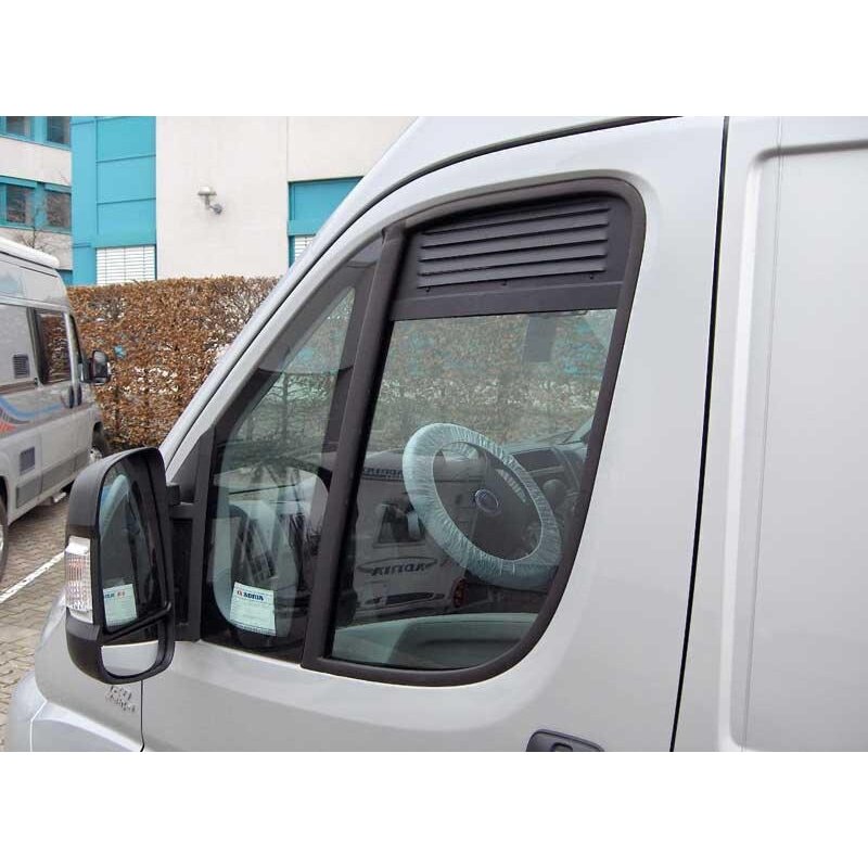 Fiat Ducato ir panašių modelių kabinos ventiliacijos grotelės