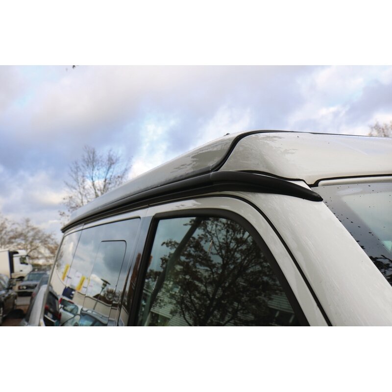 Daugiabėgis lietaus latako palapinės tvirtinimo bėgelis VW T4/T5/T6 Daugiabėgis lietaus latako palapinės tvirtinimo bėgelis VW T4/T5/T6