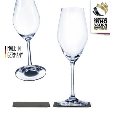 Magnetinių krištolinių stiklinių CHAMPAGNE rinkinys iš 2 skaidrių Magnetinių krištolinių stiklinių CHAMPAGNE rinkinys iš 2 skaidrių