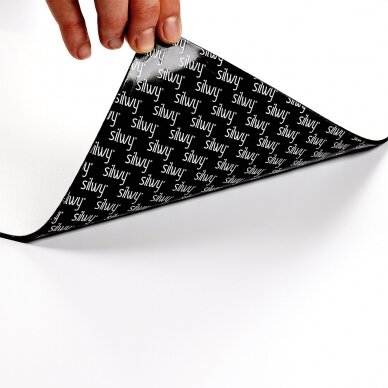 Metalinis nano gelio kilimėlis BALTAS magnetiniams akiniams 5 Metalinis nano gelio kilimėlis BALTAS magnetiniams akiniams 5