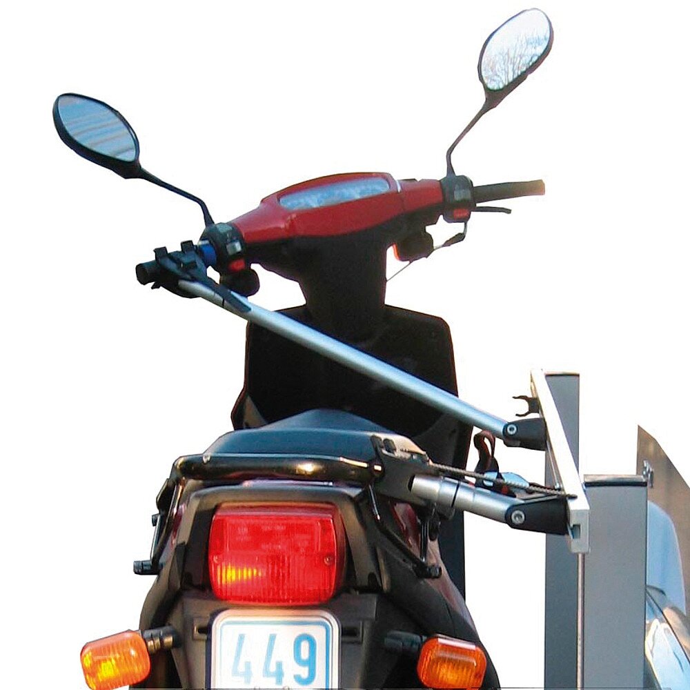 Motociklų/dviračių laikiklis Universal S/A _fiksuotas/nuimamas_ 4 Motociklų/dviračių laikiklis Universal S/A _fiksuotas/nuimamas_ 4