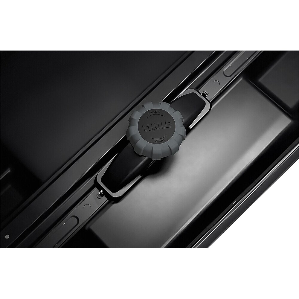 Stogo dėžė Motion XT, juoda blizgi 3