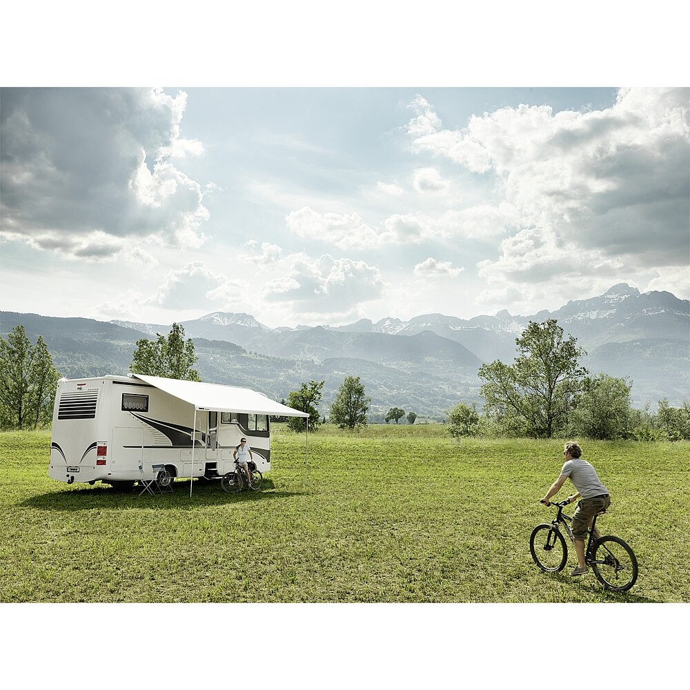 Stogo markizė 300x250cm Omnistor 9200 be variklio - korpusas baltas 2 Stogo markizė 300x250cm Omnistor 9200 be variklio - korpusas baltas 2
