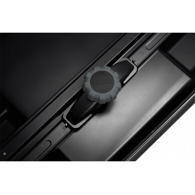Stogo dėžė Motion XT, juoda blizgi 3