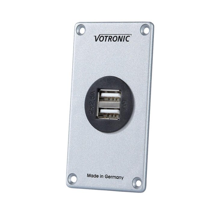 USB dvigubas įkroviklis 5V/2.5A