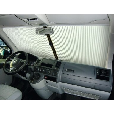 VW T5 priekinio stiklo žaliuzės IV iki 2009 m. pilkos spalvos VW T5 priekinio stiklo žaliuzės IV iki 2009 m. pilkos spalvos