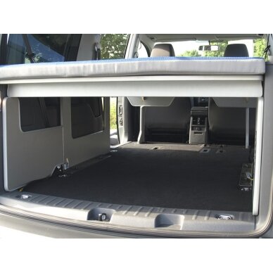 VW Caddy Maxi montuojama lovų sistema 200 x 133 cm su apmušalais + užvalkalais 5 VW Caddy Maxi montuojama lovų sistema 200 x 133 cm su apmušalais + užvalkalais 5