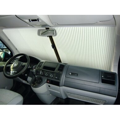 VW T5 priekinio stiklo žaliuzės IV iki 2009 m. pilkos spalvos