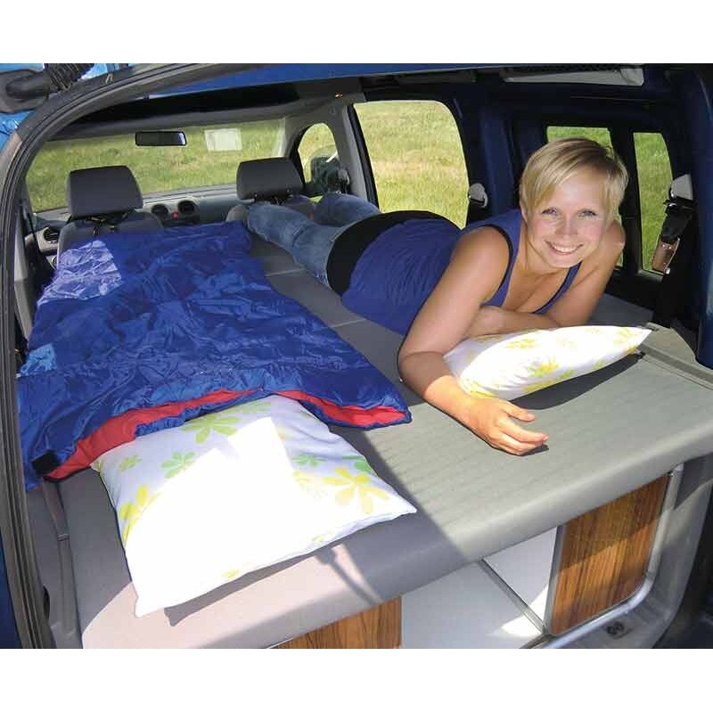 VW Caddy LR Active grotelių rėmo lova, pailginama su apmušalais ir užvalkalais VW Caddy LR Active grotelių rėmo lova, pailginama su apmušalais ir užvalkalais